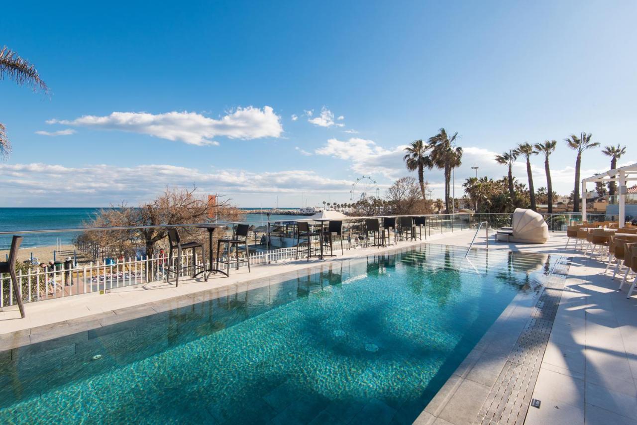 Aloha Puerto Private Apartment 1St Line Carihuela Beach Torremolinos Exterior photo